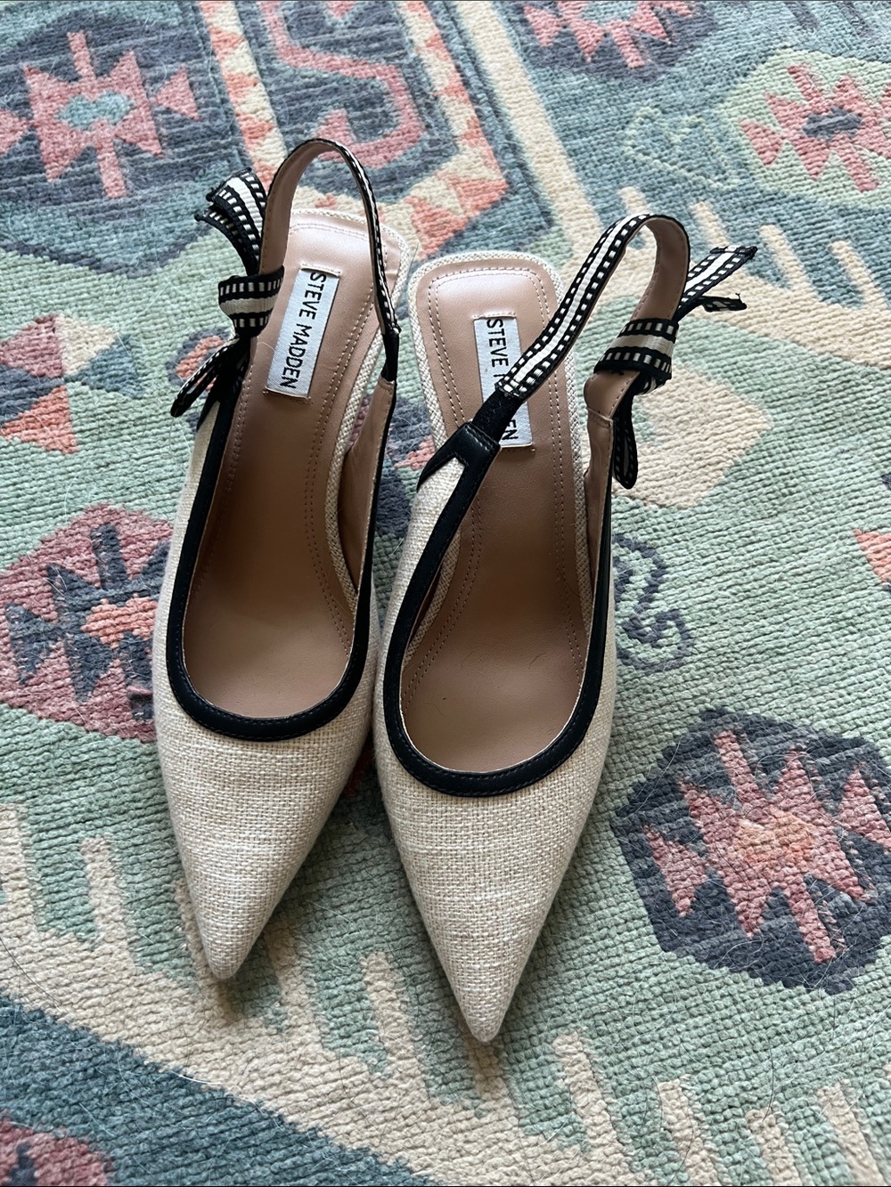 Steve Madden Women's Beige Slingback Pointed-Toe Pumps with Black Trim